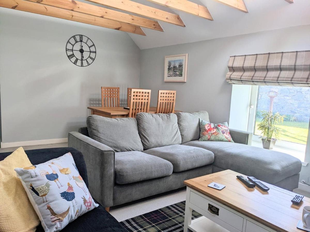 Ailnack Cottage -Cheerful Cottage With Secure Garden And Off Street Parking Sleeps 4 Tomintoul Ngoại thất bức ảnh